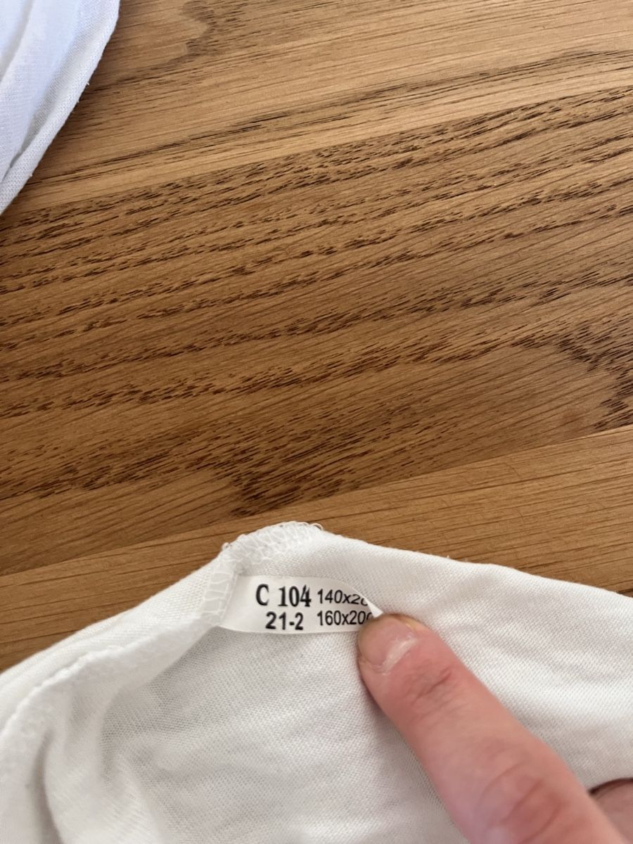 Linge de lit: Fixleintuch – D'occasion à Wangen b. Olten par oli_f9b8 2