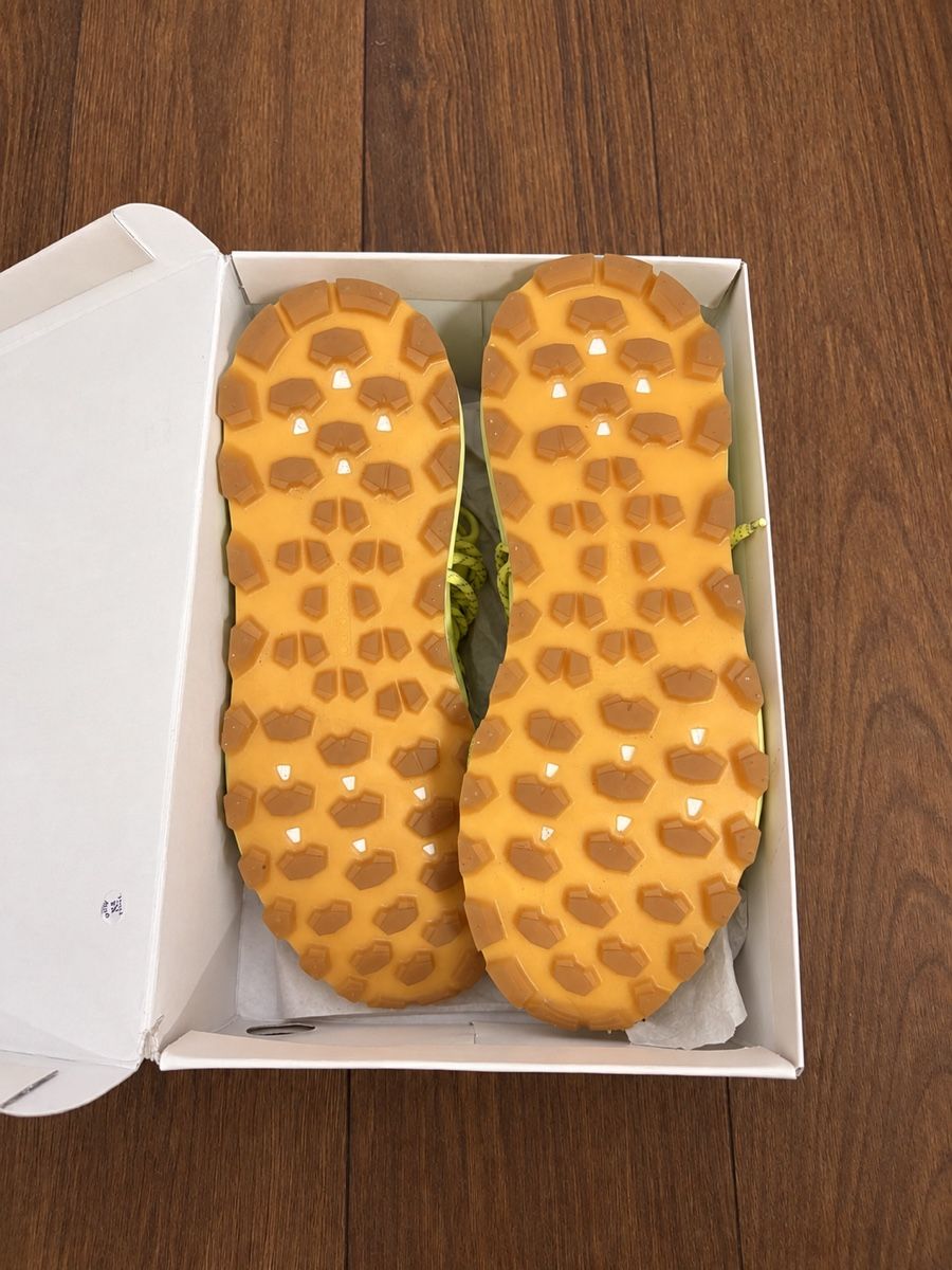 Adidas Scarpe da uomo: Adidas NMD Hu  – Nuovo (secondo la descrizione) da Muttenz venduto da mar_ltc7 4