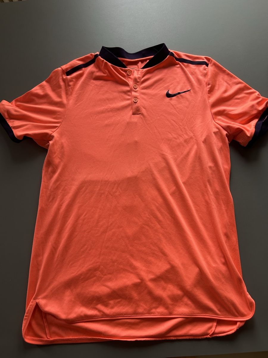 Nike Camicie, T-shirt & Polo: T-shirt Nike – Usato da Founex venduto da etswang 2