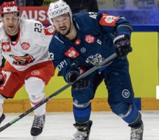 Original EVZ Helm Champions Hockey League #43 Jan Kovac