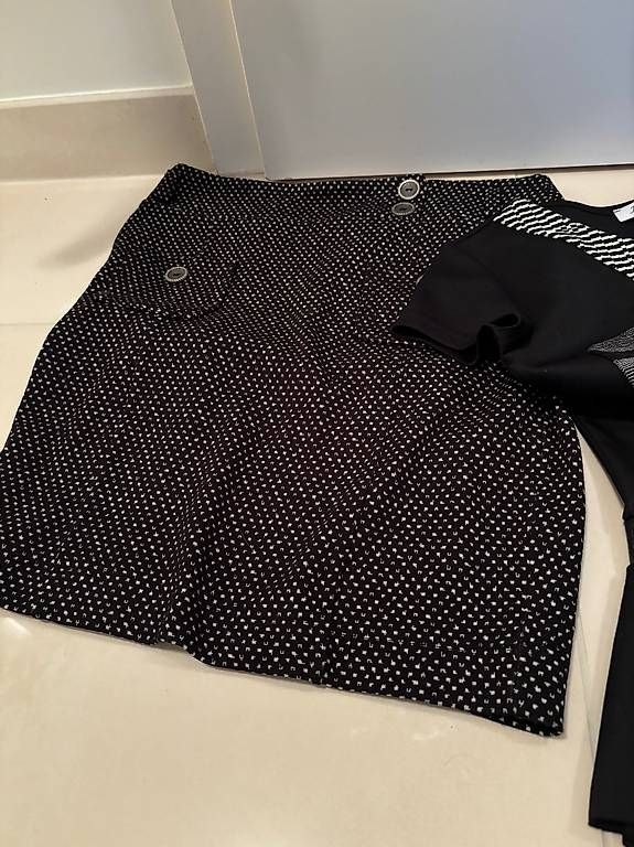 Lotti di vestiti: Lot tailleur et robe jus d orange  S – Usato da Chêne-Bougeries venduto da Luke17 2