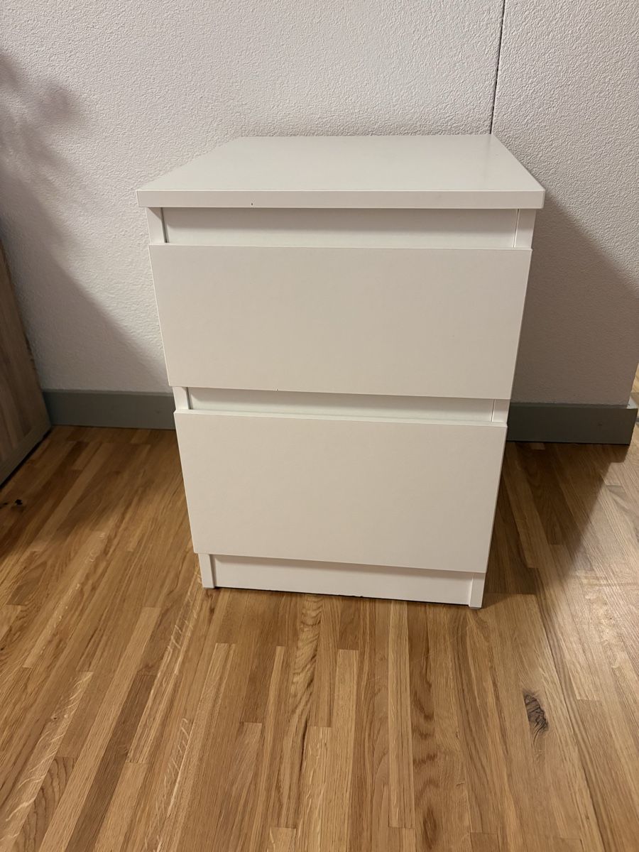 Ikea Tables de nuit: IKEA Kullen Nachtisch – D'occasion à Dübendorf par noe_9mkd