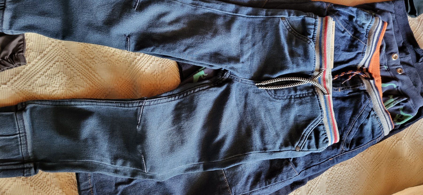 Pantaloni: Junge hosen – Usato da Kienberg venduto da kajat 1