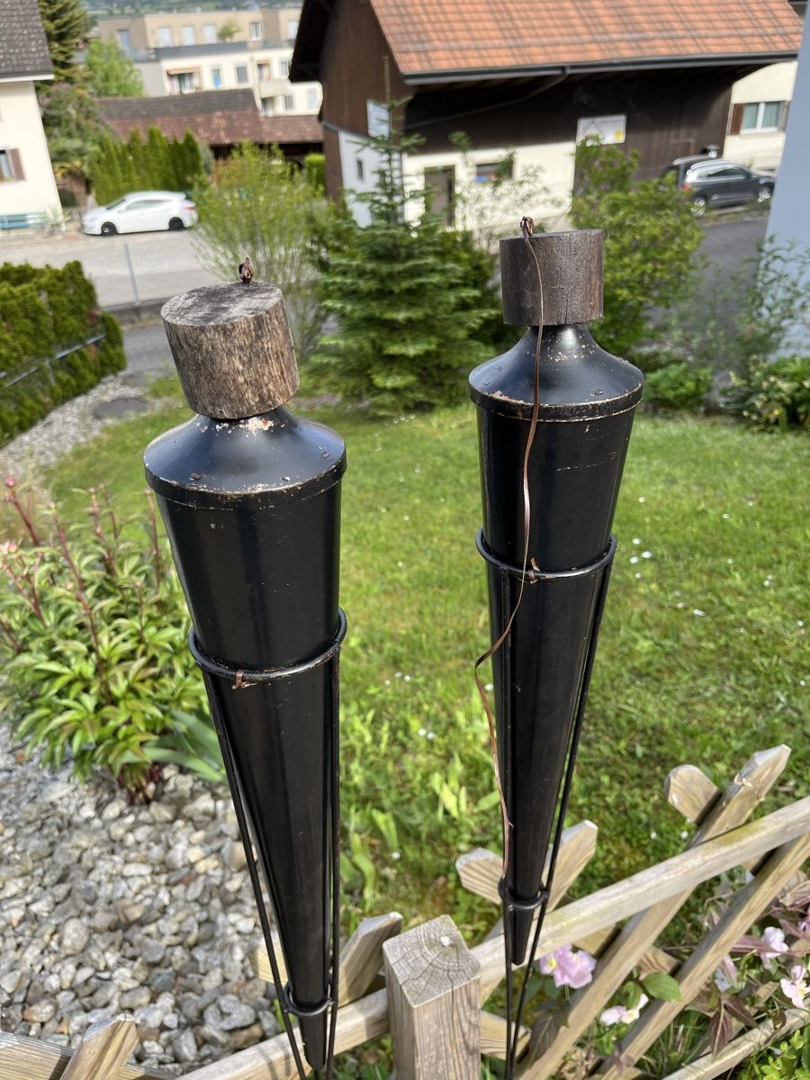 Candele: 2 schwarze Fackeln mit Citronellaöl – Usato da Rottenschwil venduto da gle81 4