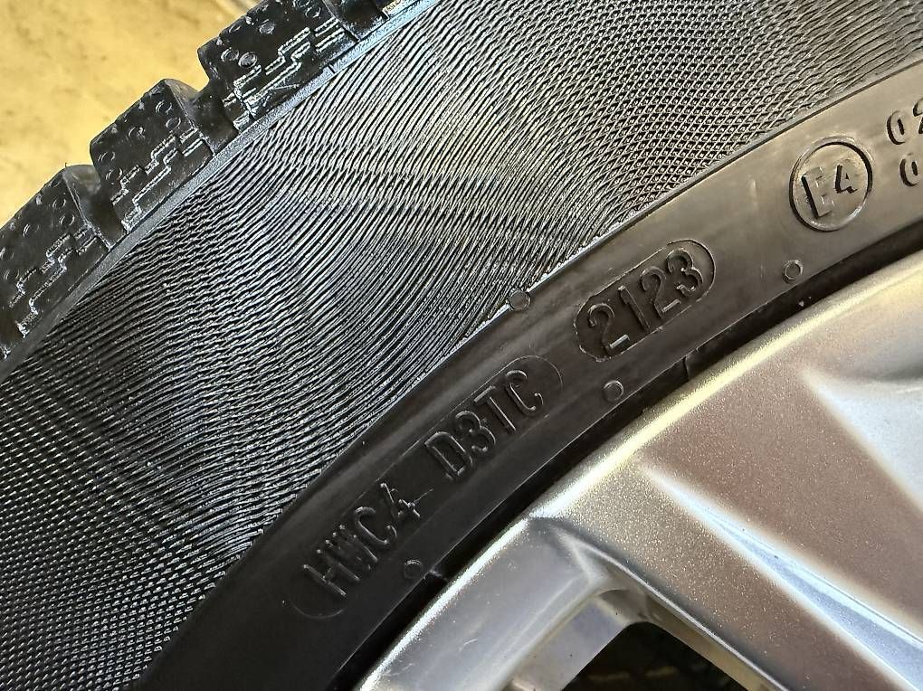 Audi Pneumatici & Ruote complete: Audi Q7/Q8 Winterräder – Usato da Biessenhofen venduto da lam_7kd9 3