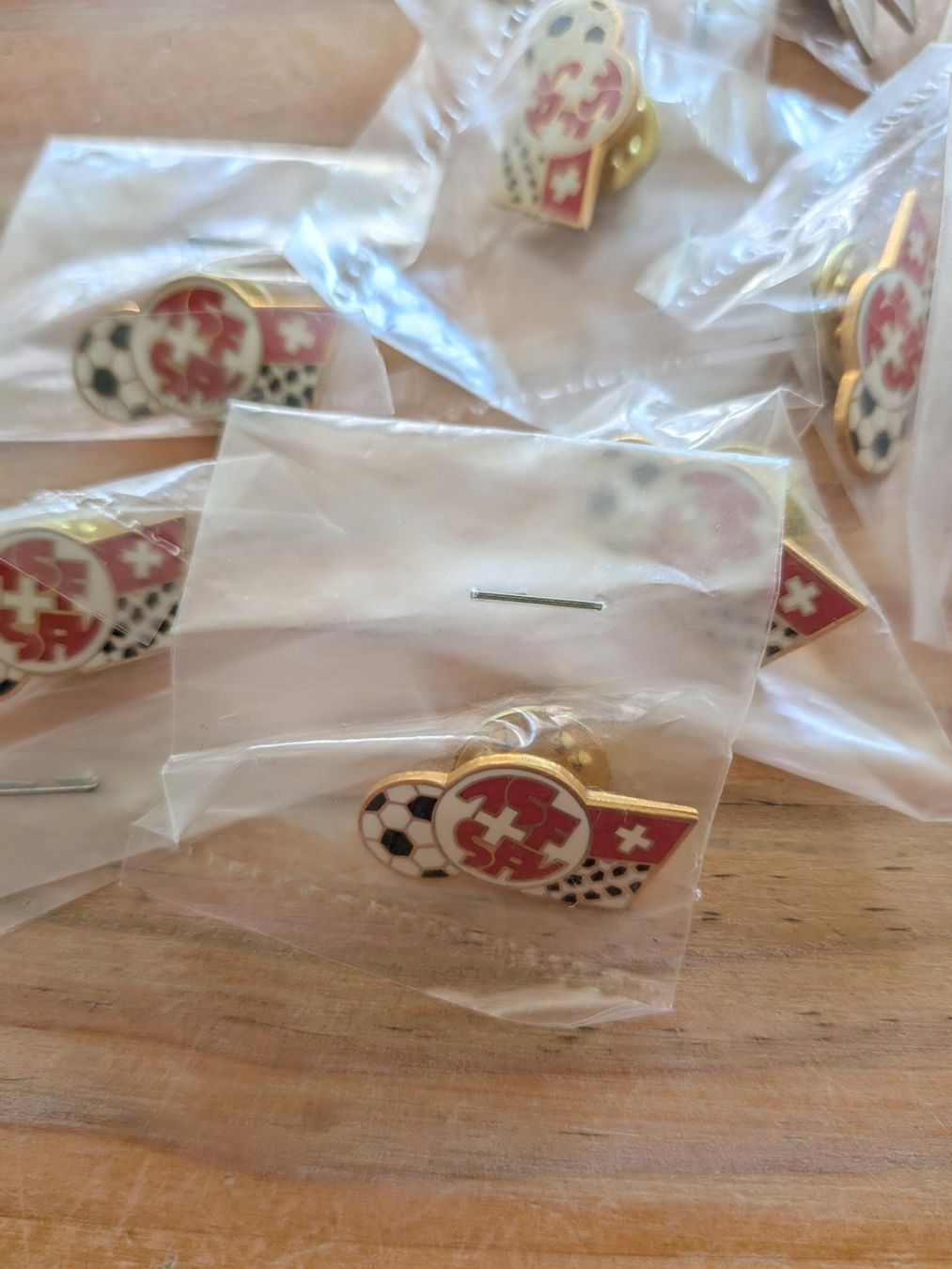 Plaquettes & Badges: Pin SVF, 2 Sujets – D'occasion à Winterthur par kbd20-5 4