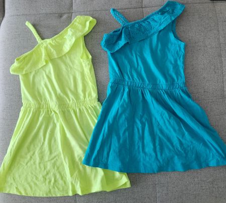 2 Sommerkleider Mädchen Gr. 116, in Neonfarben, neuwertig!
