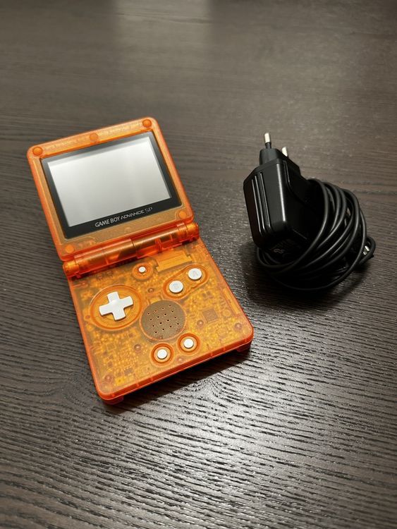 Gameboy Advance SP (Neu (gemäss Beschreibung)) in Zürich für CHF 140 ...