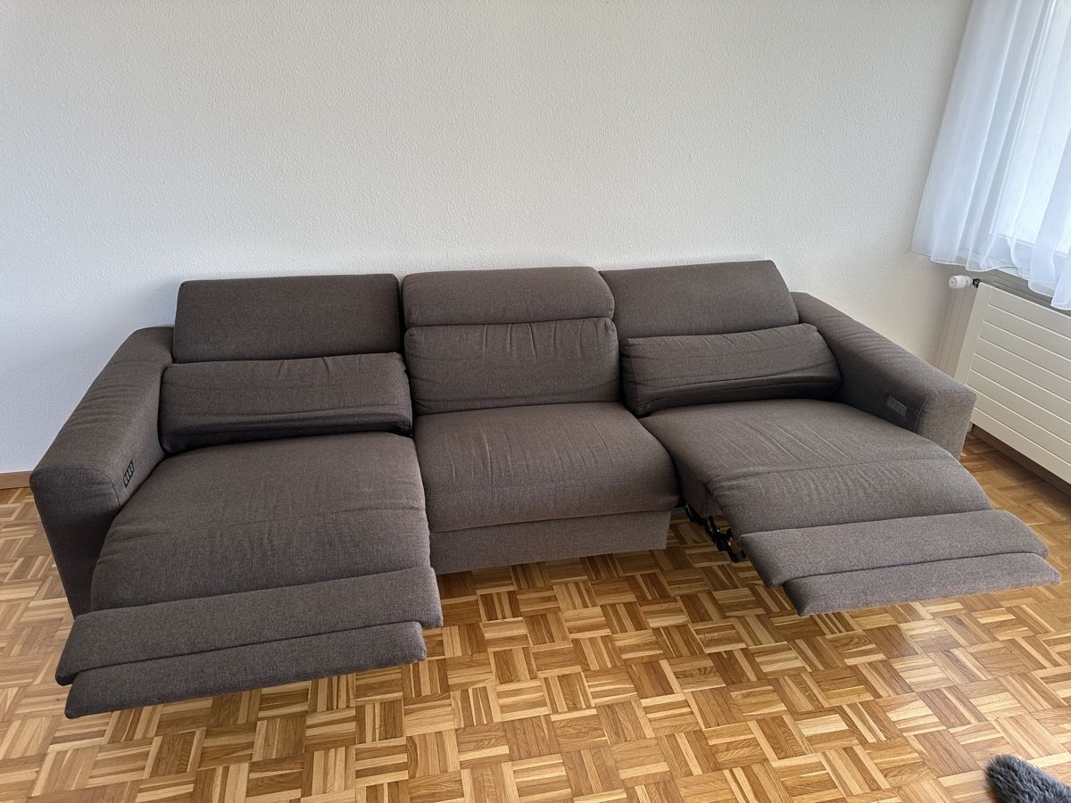 Divani: Modernes Sofa mit Relaxfunktion – Nuovo (secondo la descrizione) da horgen venduto da fab_c88b 3