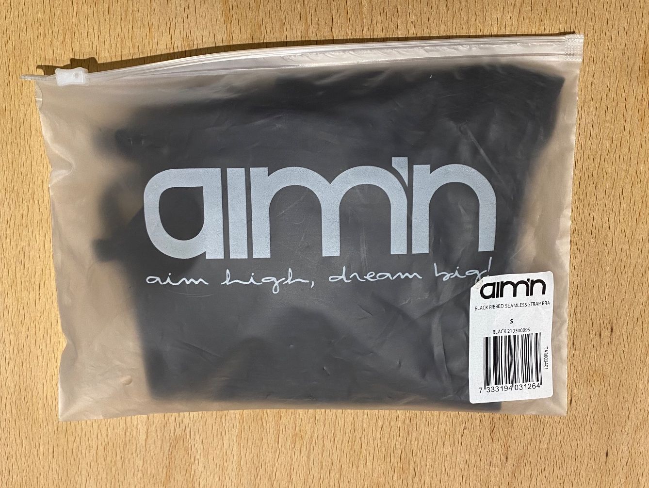 Tops: Aimn black ribbed seamless bra – Neu und originalverpackt aus Zürich von pran123 3