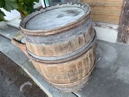 225 Lt.  Bourgogne Holzfass Dekorationsobjekt guter Zustand