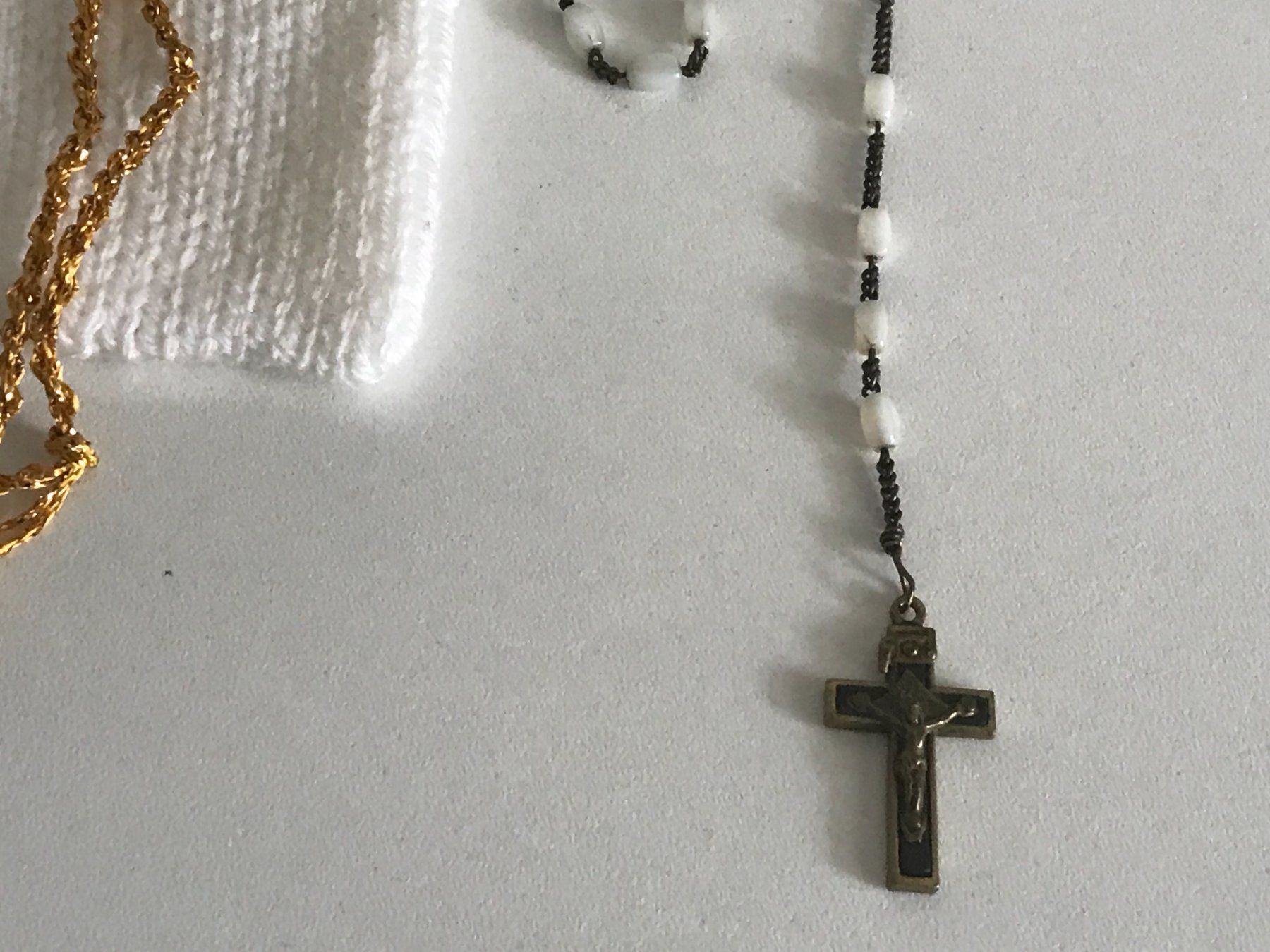 Altri gioielli: rosenkranz mit dazu passendem säckli – Usato da Siebnen venduto da Floki3 1