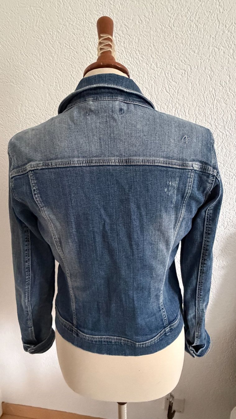 Comma Jacken: JEANS JACKE COMMA S – Gebraucht aus Liestal von aarroon 3