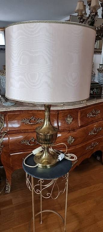 Lampade: Goldene Messing Tischlampe – Usato da Kaufdorf venduto da Nati-Nati 1