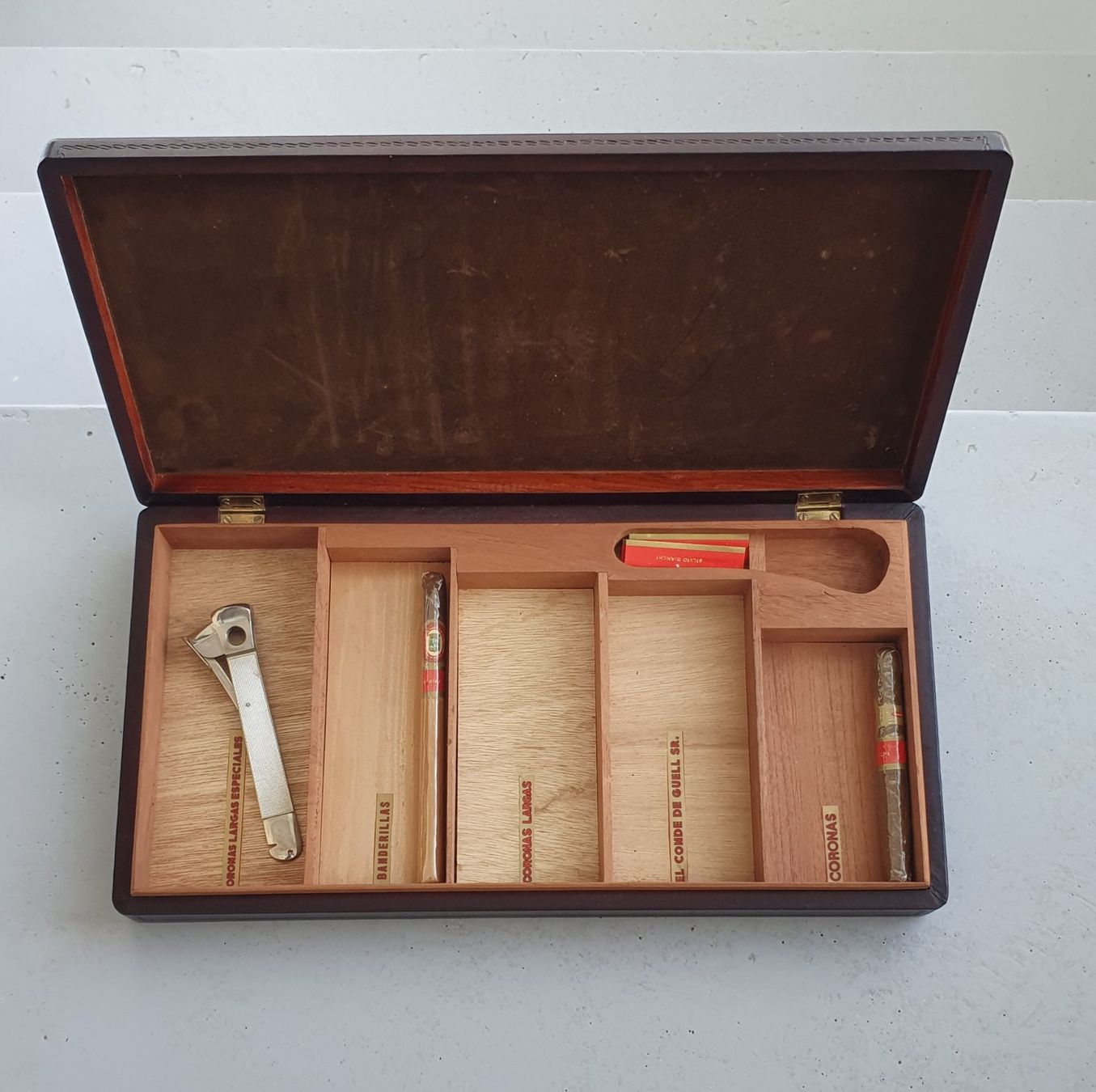 Humidor per sigari: Humidor Cave à cigares – Usato da Erde venduto da zakleblanc 2