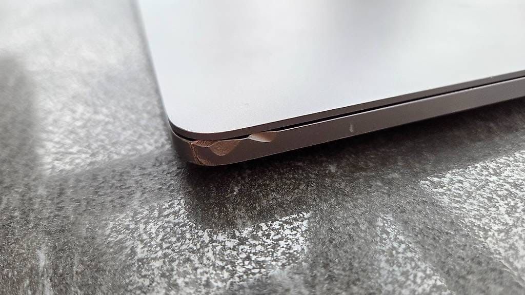 Apple Notebooks: MacBook Pro 15" 2017 A1707 – Gebraucht aus Altendorf von Carcoura 4