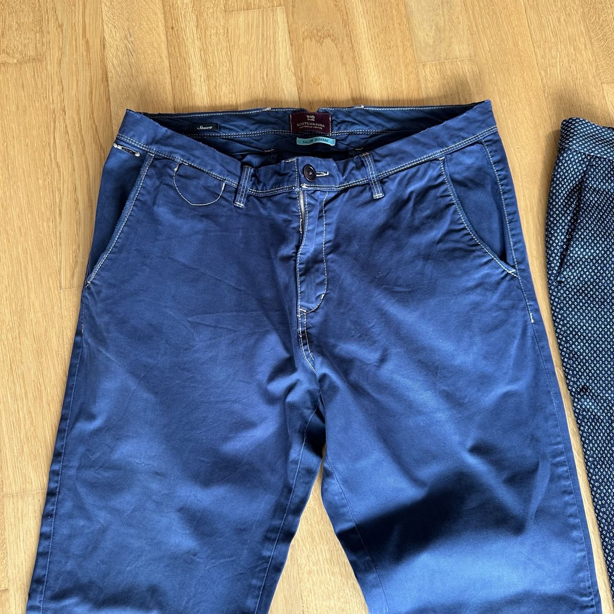 Maison Scotch Pantaloni: 2x Scotch & Soda - Chinos - Stoffhose – Usato da Ittigen venduto da Fabulous_Fab1 1