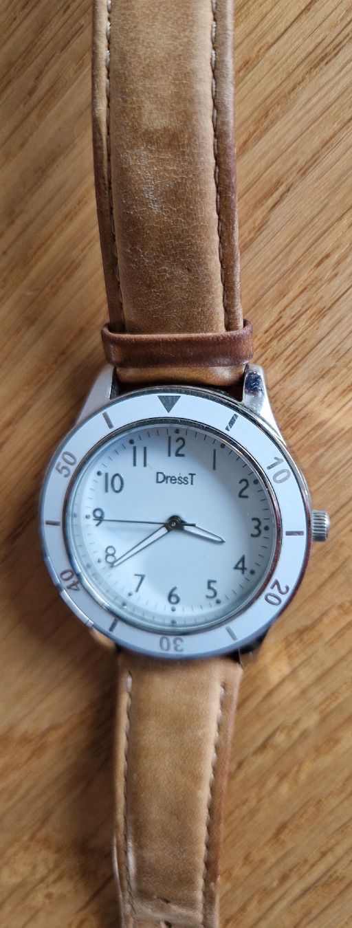 Orologi: DressT Damenuhr mit Lederarmband – Usato da Gasel venduto da sale65 2