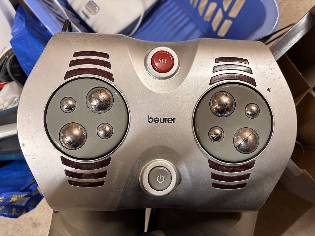 Dispositivi per massaggi: Beurer Fuss Massagegerät – Usato da Zürich venduto da AnnaPech