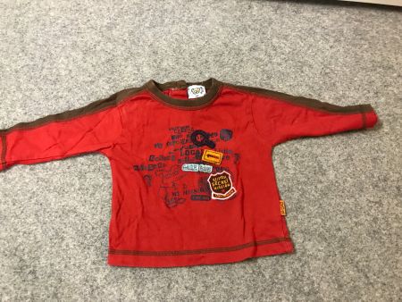Cooles Jungen Langarmshirt Gr. 68 rot Top Zustand 👍