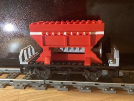 Roter Schütgutwagen aus Set 4564 Lego 9V Eisenbahn