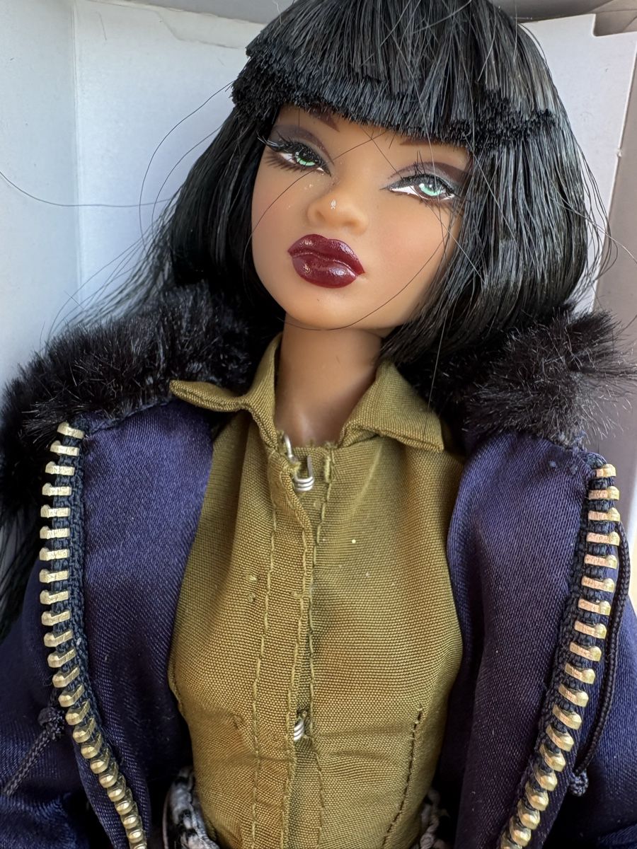 Bambole: Integrity Toys undercover Puppe – Usato da Zürich venduto da Sundaygirl 1
