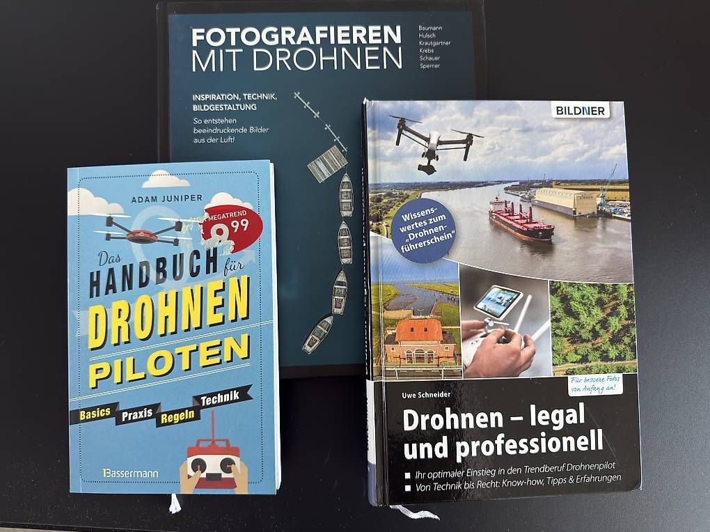 Libri: Drohnen Fotografie – Nuovo (secondo la descrizione) da Dübendorf venduto da Namii5