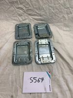 4x Deckelfeststeller in Schale für Flightcases (S567)