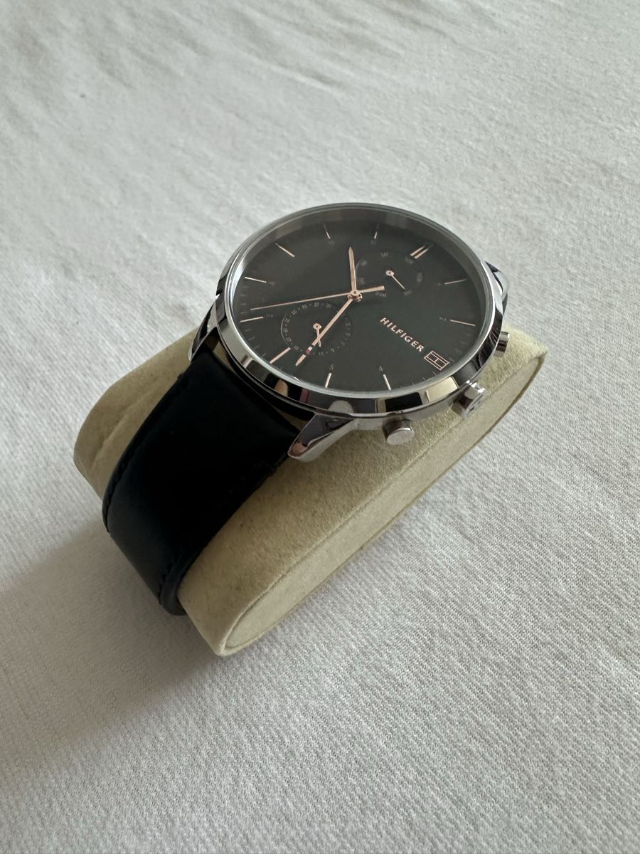 Tommy Hilfiger Orologi: Tommy Hilfiger Uhr Herren – Nuovo (secondo la descrizione) da Bülach venduto da G_o_k_i