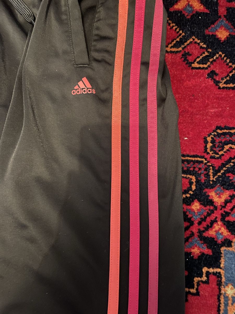 Adidas Pantaloni: Trainer Hose Adidas – Usato da Zürich venduto da pau_kbr6 1
