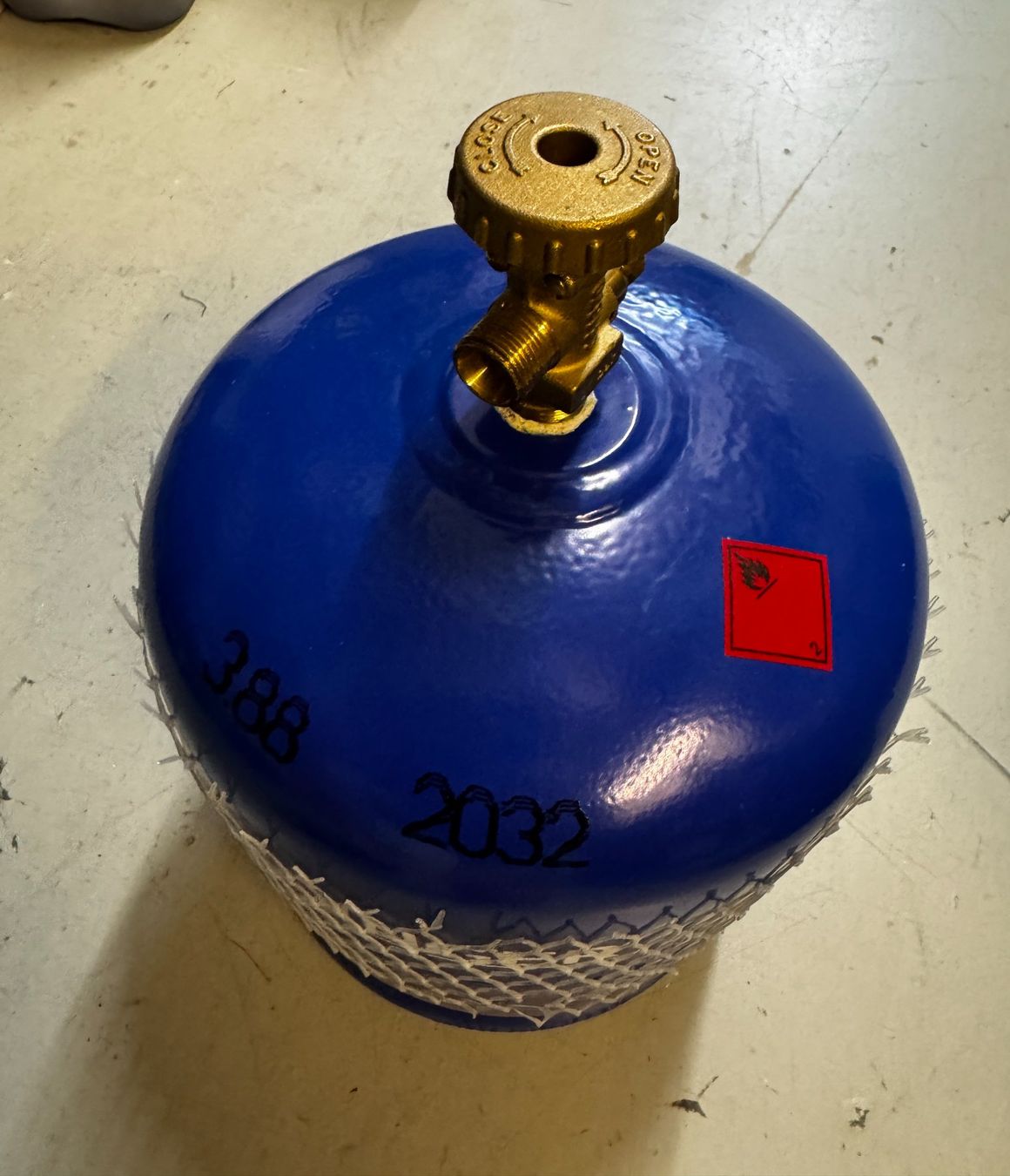 Apparecchiature e tecnologia a gas: Gardinger befüllbare Gasflasche 2.5kg – Usato da Uhwiesen venduto da sepp357 2