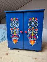 Puppen Kleiderschrank, tolles Motiv, sehr guter Zustand