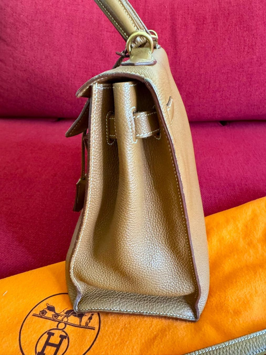 Hermès Borse da donna: Hermès Kelly 25 - Gold / Gold – Usato da Reinach BL venduto da Yugi-Cards 3