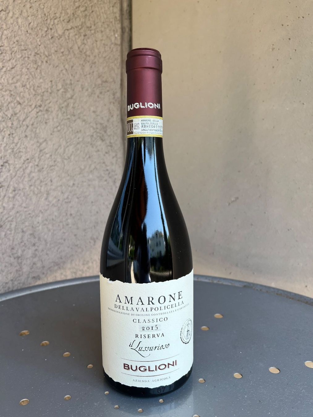 Amarone Vino: Amarone della Valpolicella Classico 2015 Riserva il Lussurio – Nuovo (secondo la descrizione) da Thalwil venduto da andrebrem