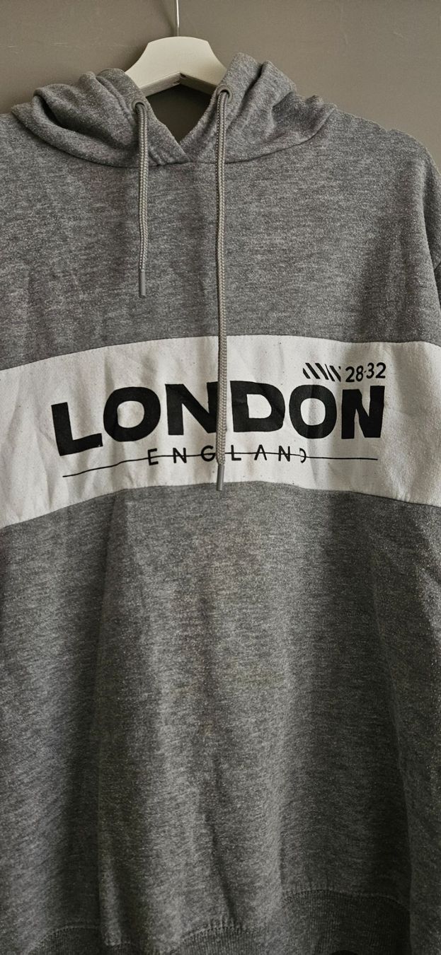 Maglioni & Felpe: Kapuzen-Pullover, grau LONDON, Grösse S – Usato da Birmensdorf ZH venduto da ele_mf8v 2