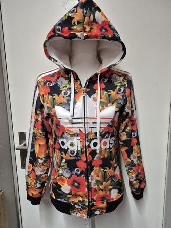 Adidas Trainerjacke Hoodie Jäggli Gr.S, Hingucker!
