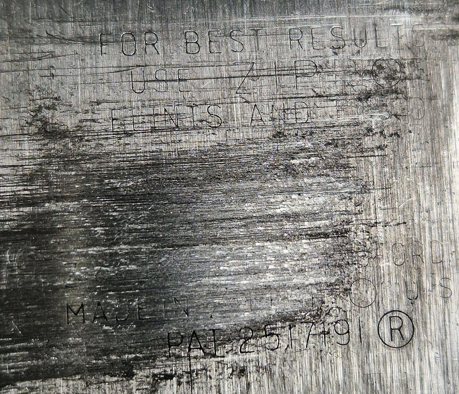 Zippo Accendini: Zippo Triumph 1950-1957 – Usato da Biel/Bienne venduto da ypslilon 4