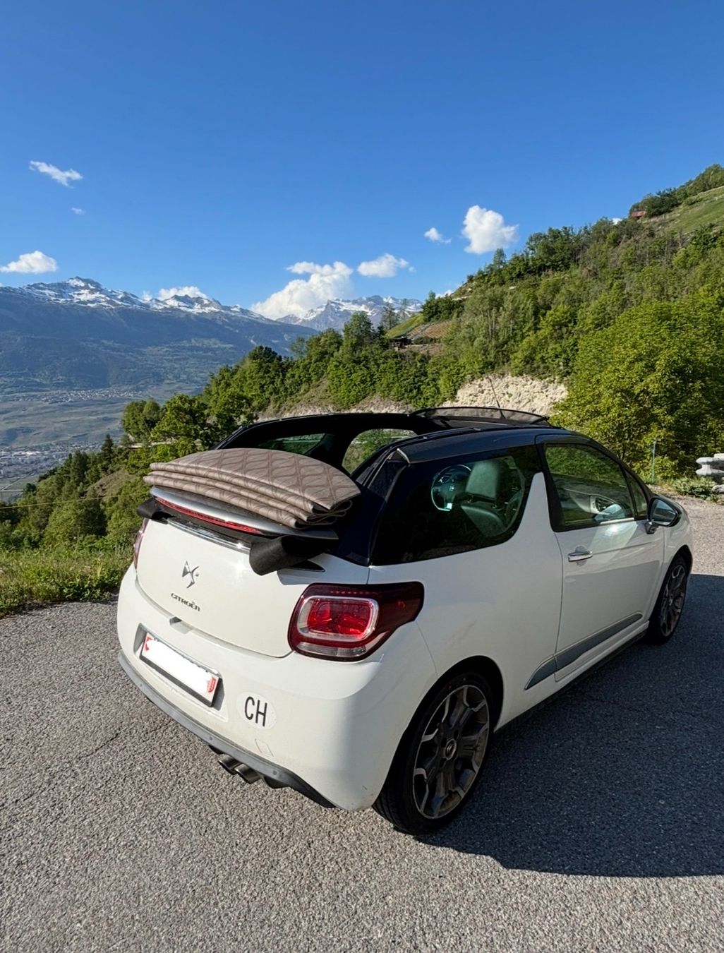 DS Automobiles Automobili: DS3 Cabrio 1.6 THP Sport Chic – Usato da Sion venduto da Owiveir 2