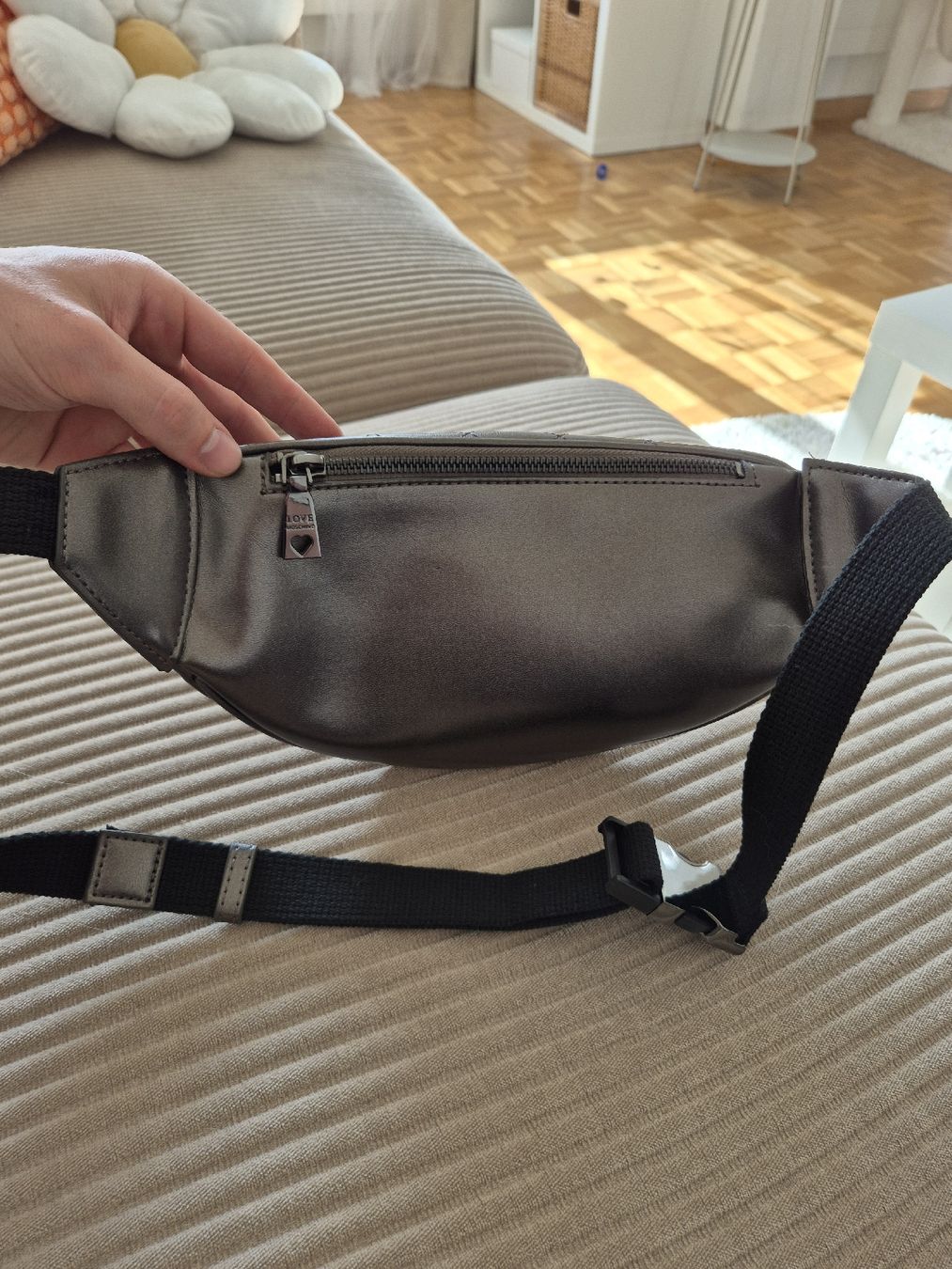 Moschino Borse: Love Moschino Bauchtasche – Usato da Stans venduto da Basilikum21 2