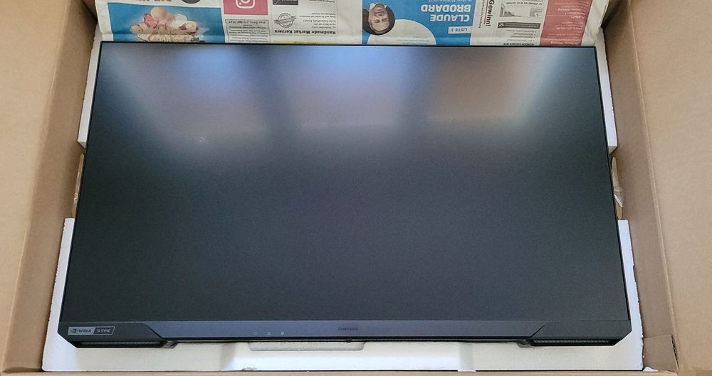 Samsung Odyssey G7 28 Zoll Bildschirm | Kaufen auf Ricardo