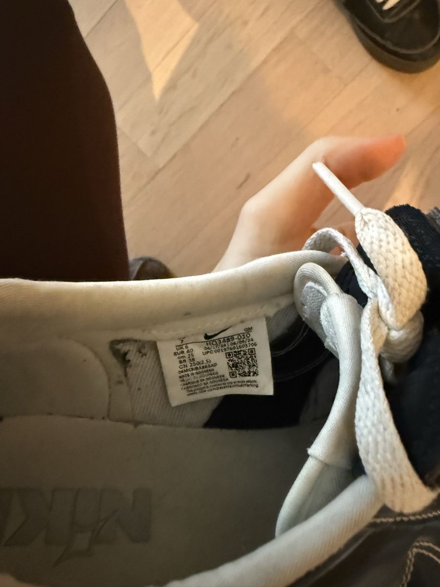 Scarpe da donna: Nike sneakers slingshots black – Nuovo (secondo la descrizione) da Zürich venduto da AlineCr 1