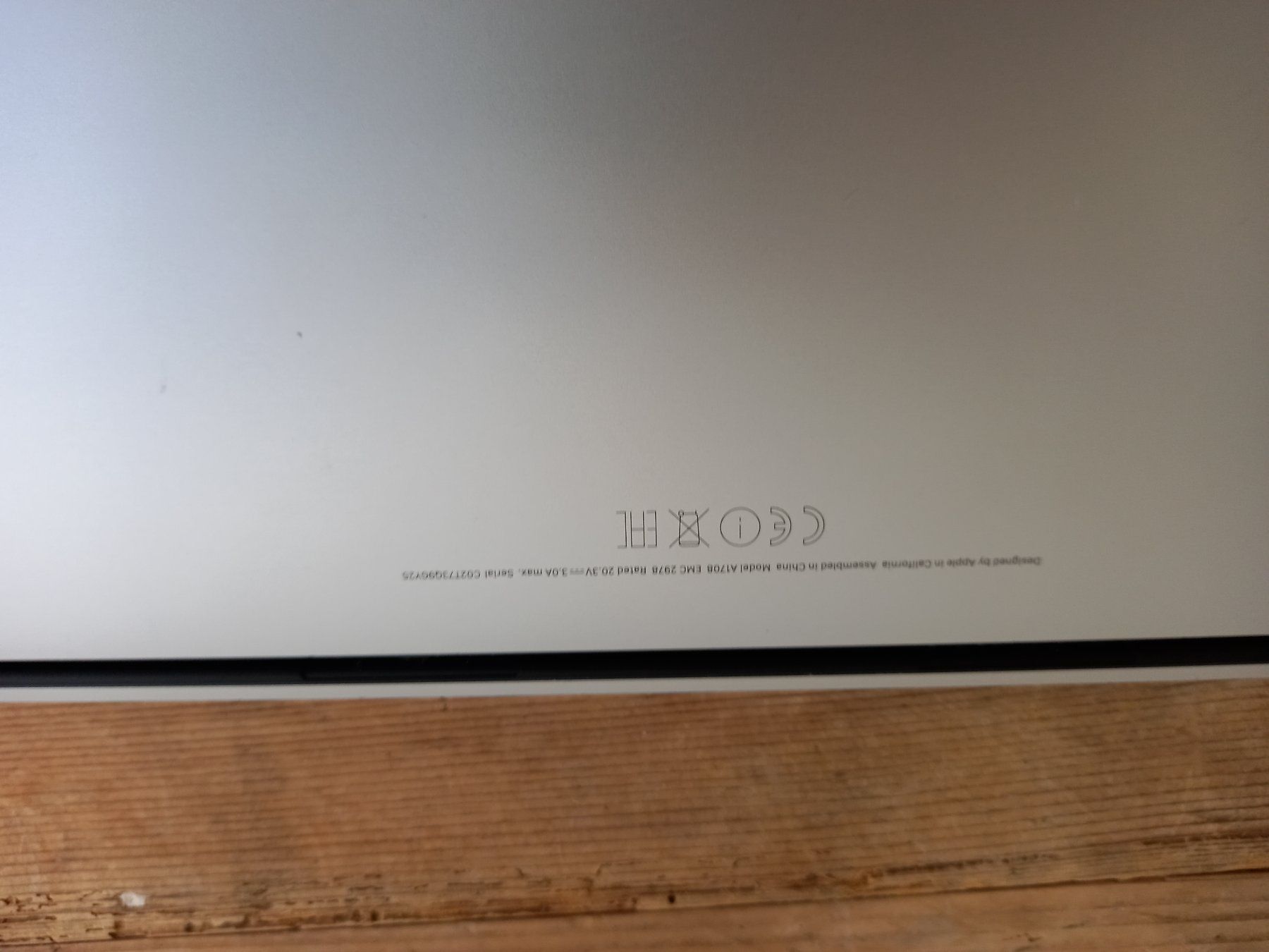 Apple Notebook: Apple Macbook Pro 13" 2016 – Difettoso da Romont FR venduto da ventecomp 9