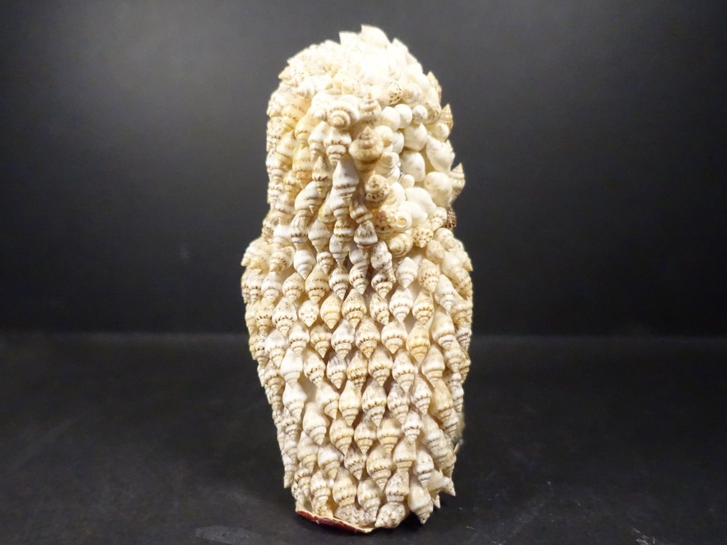 Statuette: Eule aus kleinen Muscheln – Usato da Russikon venduto da Eulenfeder 2