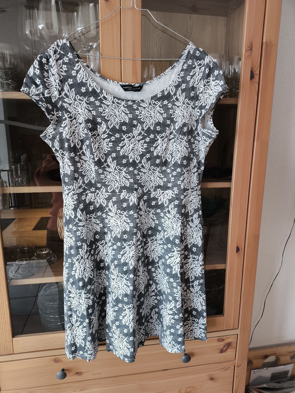 Dorothy Perkins Vestiti: Kleid Gr.46 Dorothy Perkins – Usato da Burgdorf venduto da Ropajesi