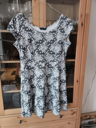 Kleid Gr.46 Dorothy Perkins