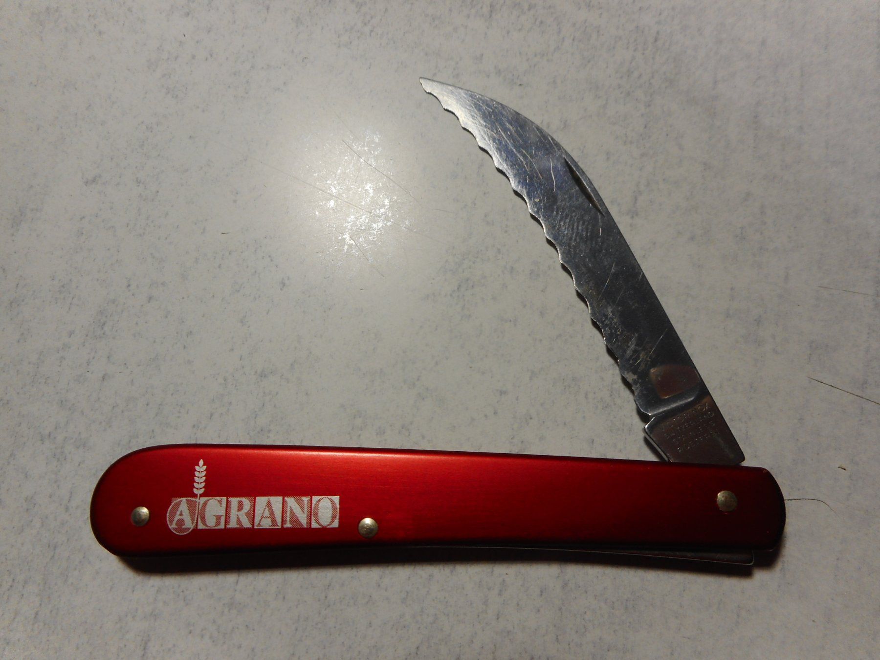 Victorinox Coltelli tascabile: Victorinox Bäckermesser - Agrano – Usato da Rotkreuz venduto da Hubbil