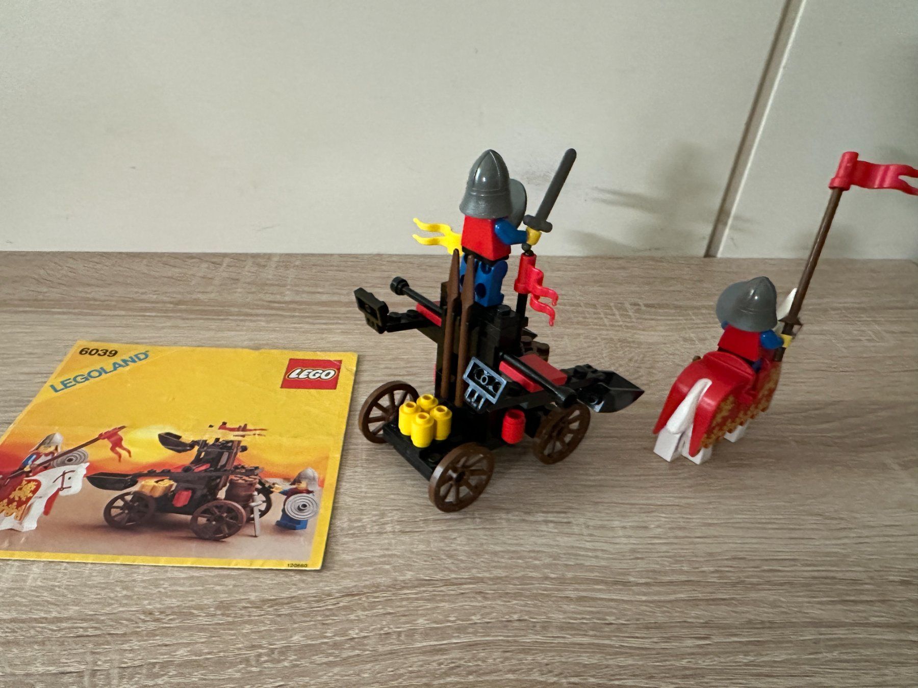 Legoland Kit di costruzioni: LEGO 6039 Twin Arm Launcher – Usato da Basel venduto da Don-Angel 2