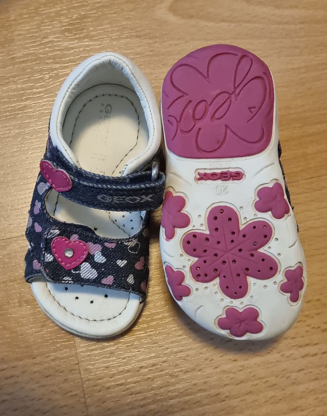 Geox Scarpe per ragazze: Geox Sandalen, Grösse 20 – Usato da Mörschwil venduto da mar_t9k9
