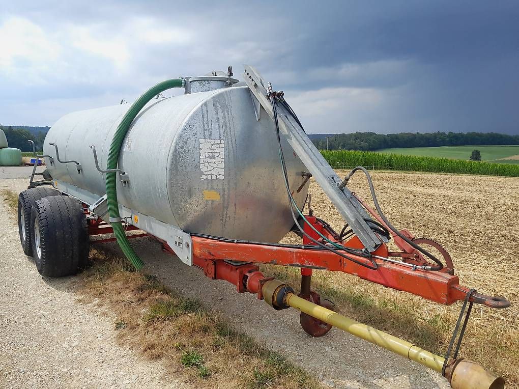 Tutte le macchine: Güllefass Pumpfass Jauchefass – Usato da Schleitheim venduto da Vario926 1