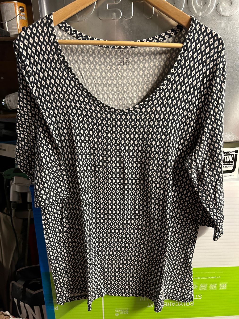 Maglioni & Felpe: Damen Shirt Gr. L – Usato da Obergösgen venduto da Andre118